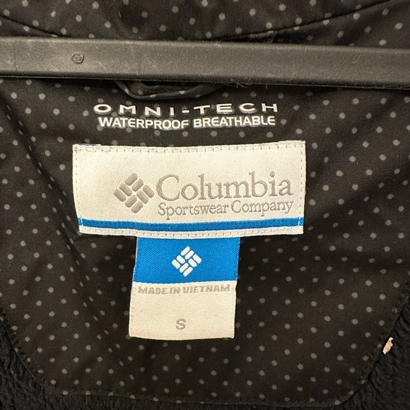 Columbia Jacket | Black with Pattern | Size Small | Worn Once - Picture 6 of 9